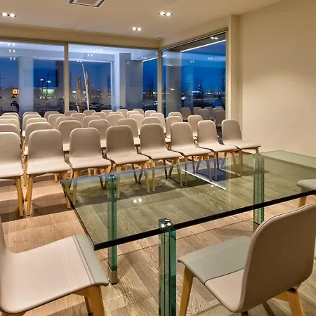 库贝酒店 菲登扎