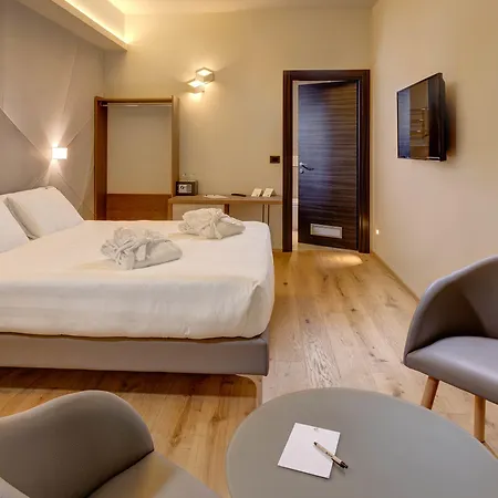 The Cube Otel Fidenza