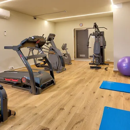 فندق The Cube فيدينسا