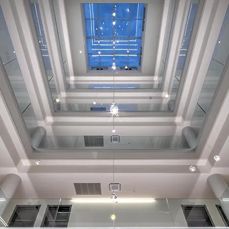 Hotel The Cube