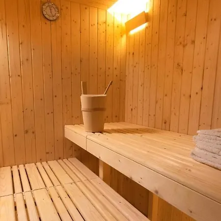 The Cube فندق فيدينسا