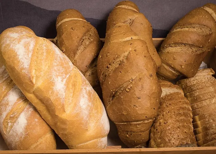 Отель The Cube 4*