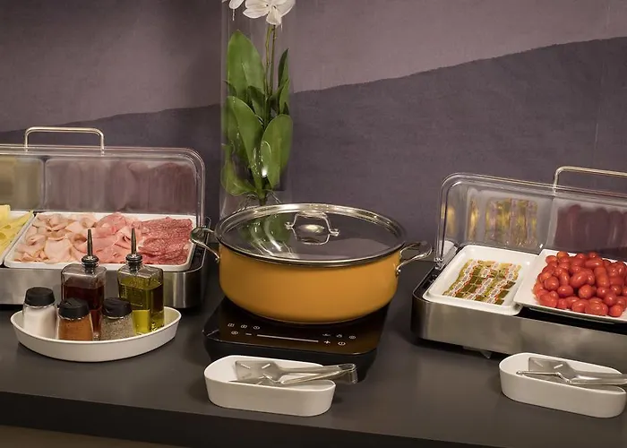 The Cube فندق فيدينسا