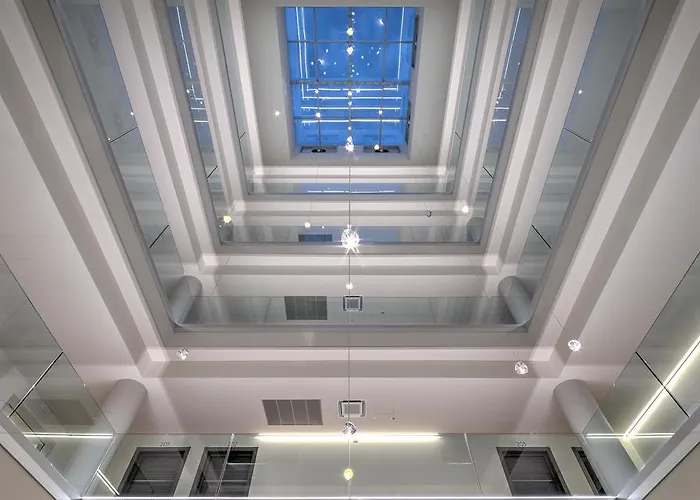 Hotel The Cube