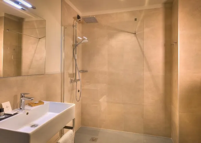 The Cube فيدينسا